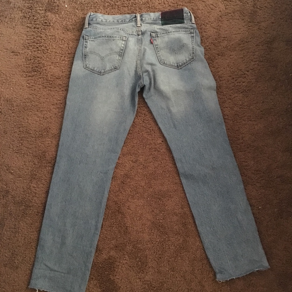 Levi’s - Picture 2 of 4